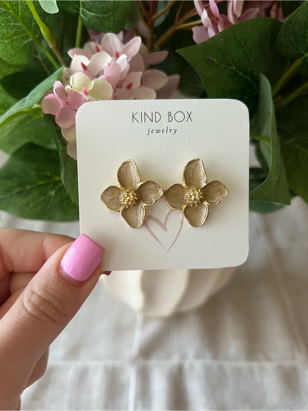 Gold Flower Stud Earrings for beach vacation
